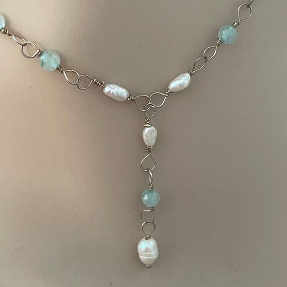 Jewelry - Sterling Elegant Pearl and Blue Bead Necklace